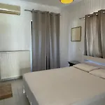 Koala Place 게스트하우스 바실리키