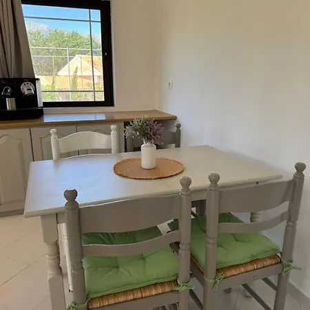 Pensión Koala Place Vasiliki